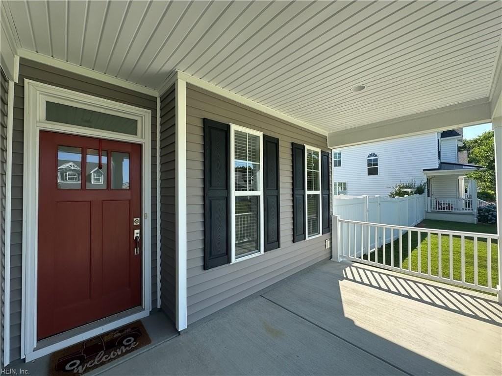 2212 Martlet Ln - Photo 2 of 47