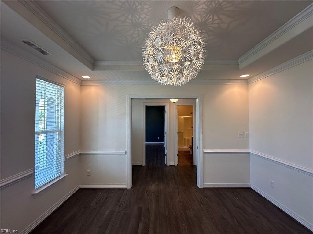 2212 Martlet Ln - Photo 6 of 47