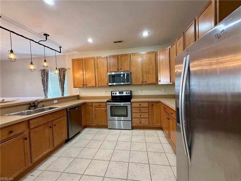 400 Coastal Walk Pl #105 - Photo 5 of 16