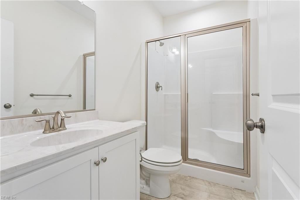1550 Green Hill St - Photo 5 of 27