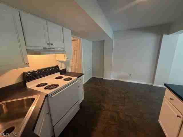 206 64th St #B - Photo 4 of 46