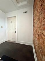 448 Green St #ST - Photo 1 of 1