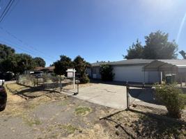 featured image of 3048 Harris Ave