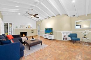 222 Se 16th Ave - Photo 1 of 1