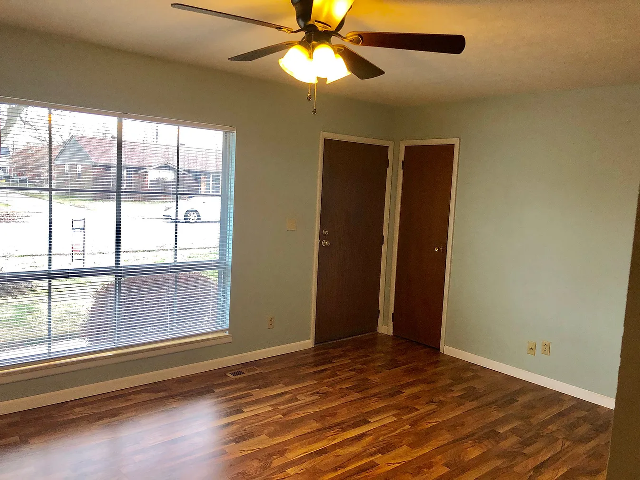 1012 Holly Ave #1 - Photo 7 of 12