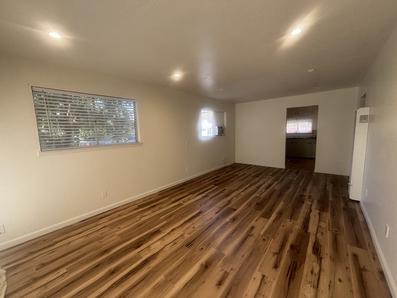 511 Coffee Rd #1 - Photo 6 of 14