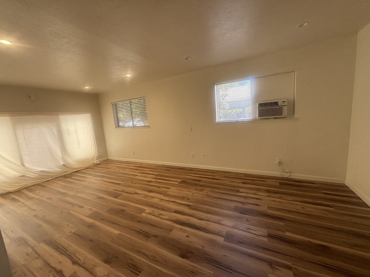 511 Coffee Rd #1 - Photo 7 of 14