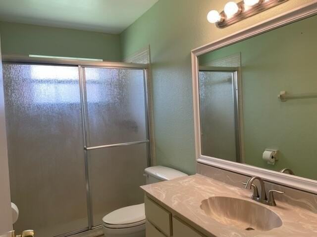 4405 Woodstock Dr #D - Photo 7 of 10