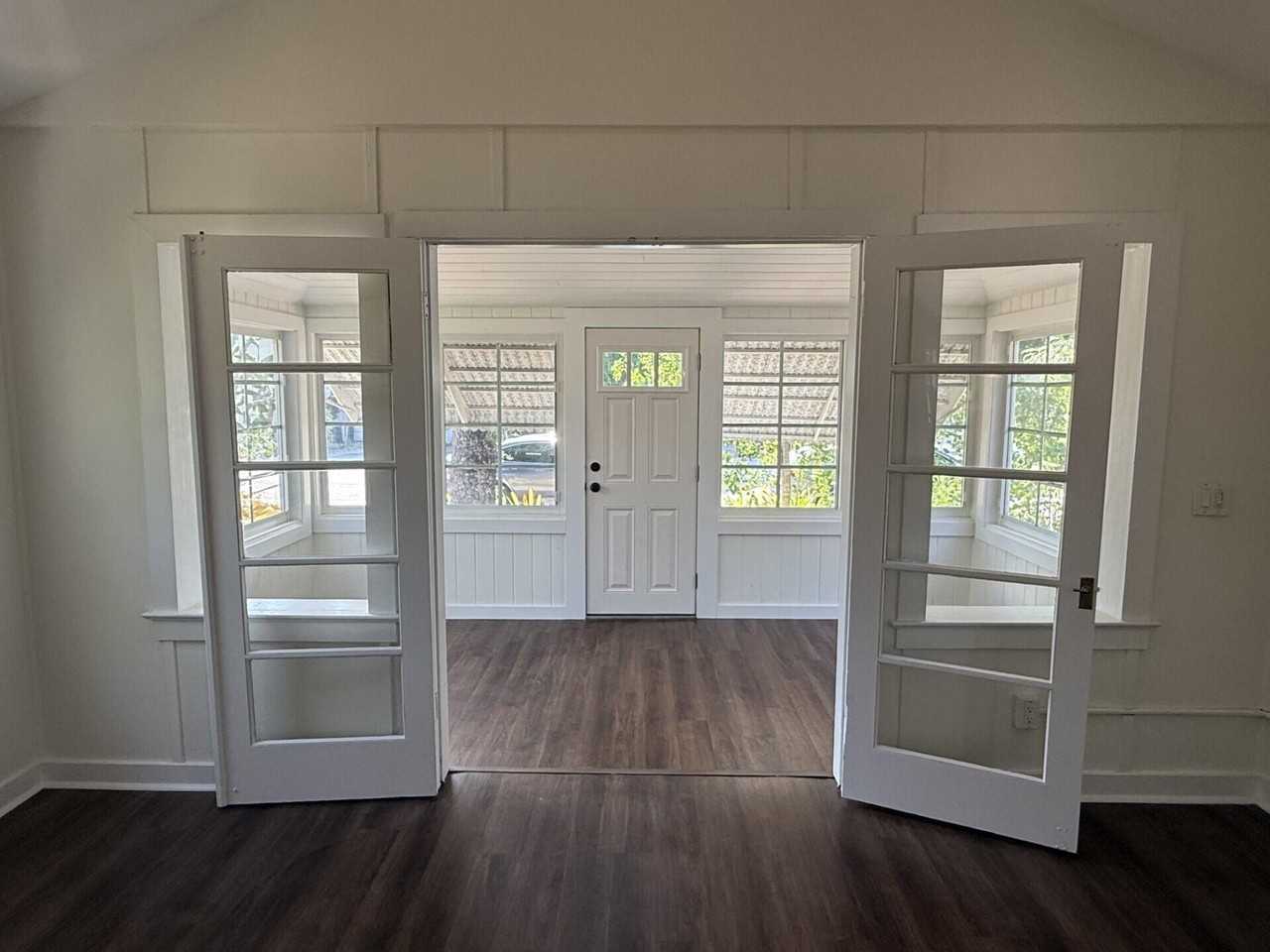 427 N J St - Photo 3 of 14
