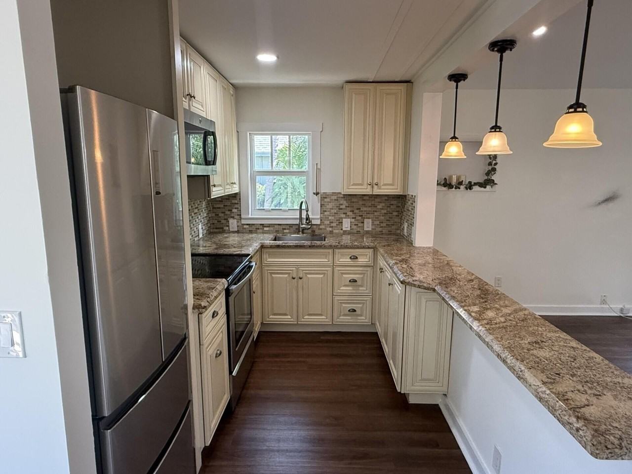 427 N J St - Photo 6 of 14