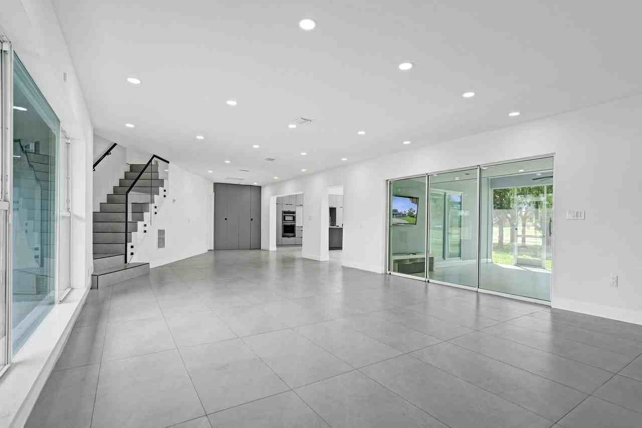 6700 E Tropical Way #1 - Photo 3 of 50