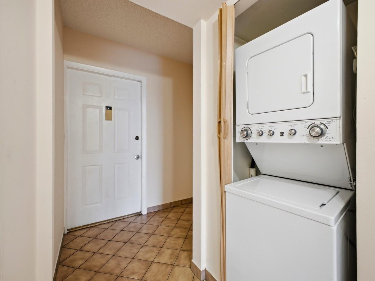 2960 Sw 22nd Ave #8120 - Photo 3 of 38