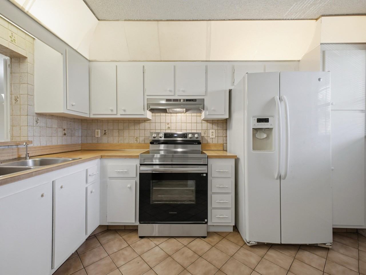 2960 Sw 22nd Ave #8120 - Photo 5 of 38