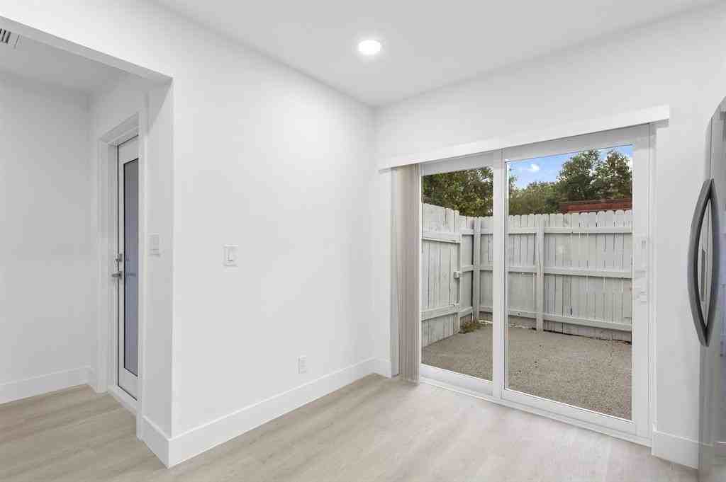 6993 Nw 29th Way - Photo 3 of 18