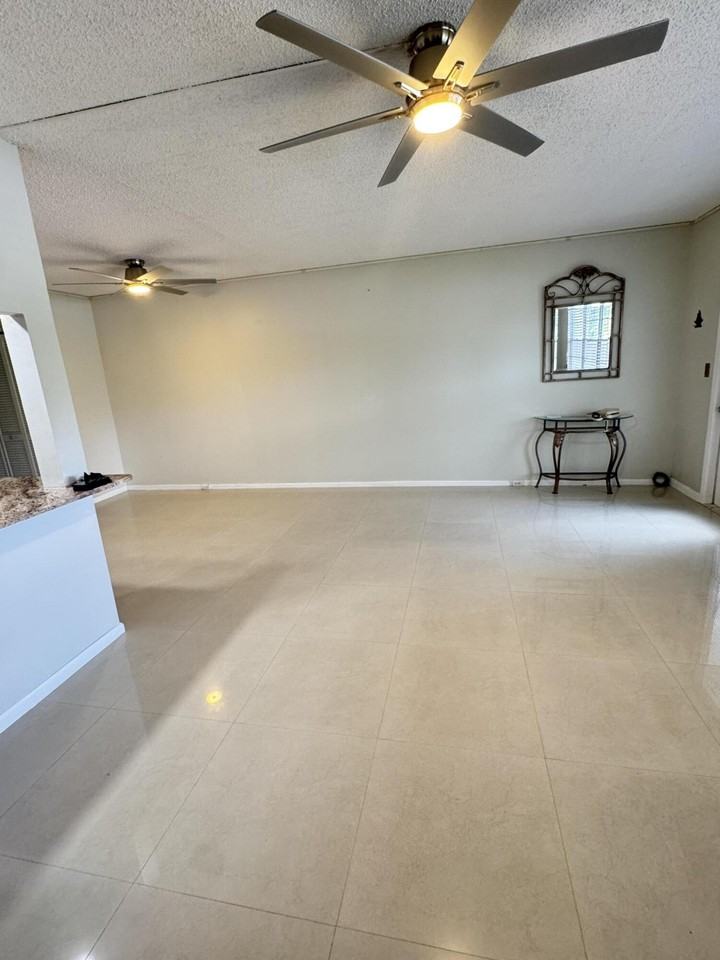1036 Harwood D #1036 - Photo 3 of 22
