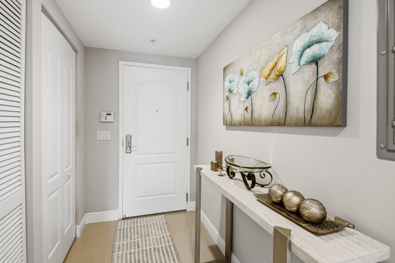 191 S Ocean Dr #210 - Photo 6 of 50