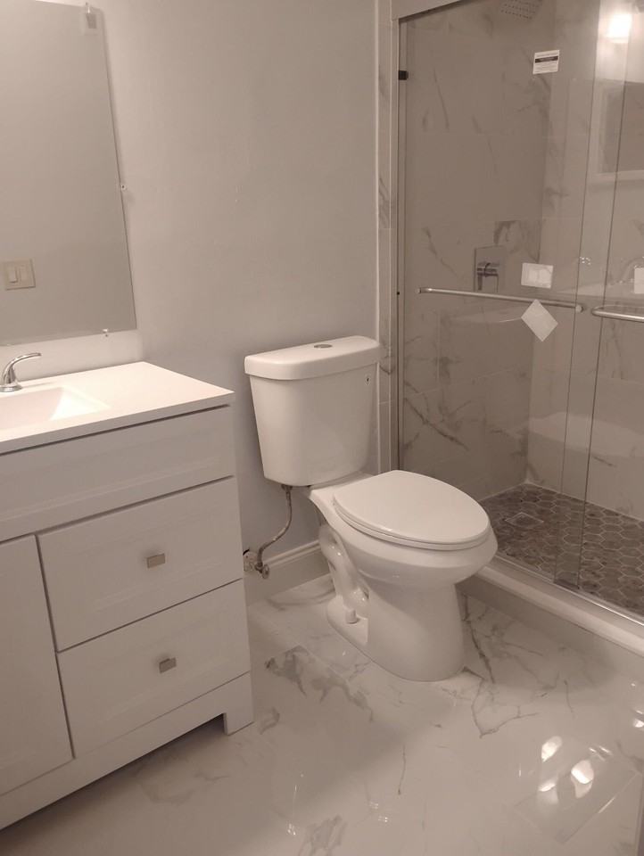 2313 N Congress Ave #18 - Photo 5 of 10