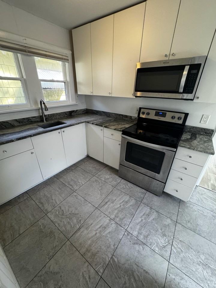 315 N K St #1 - Photo 7 of 10