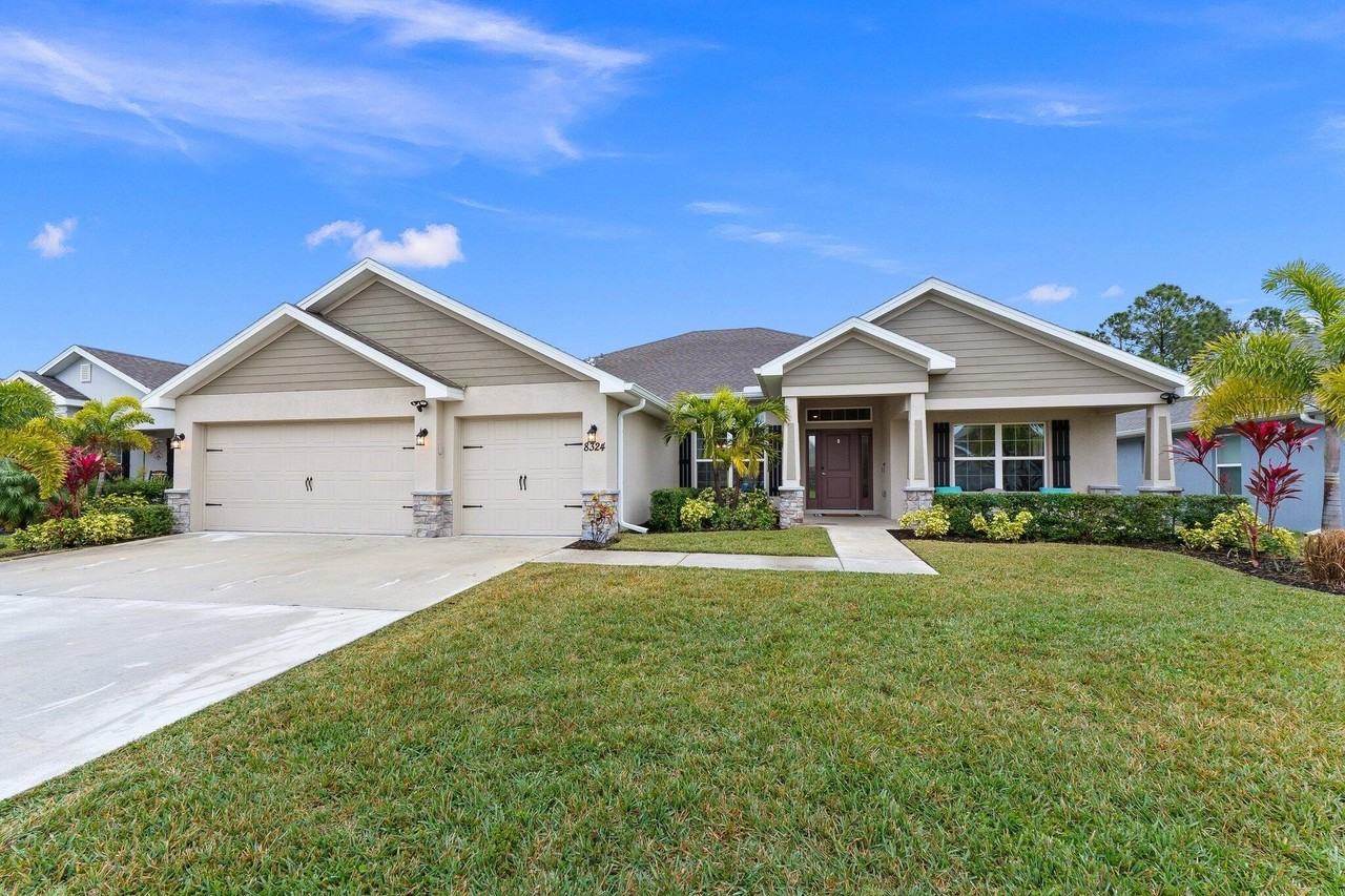 8324 Amalfi Cir - Photo 7 of 50
