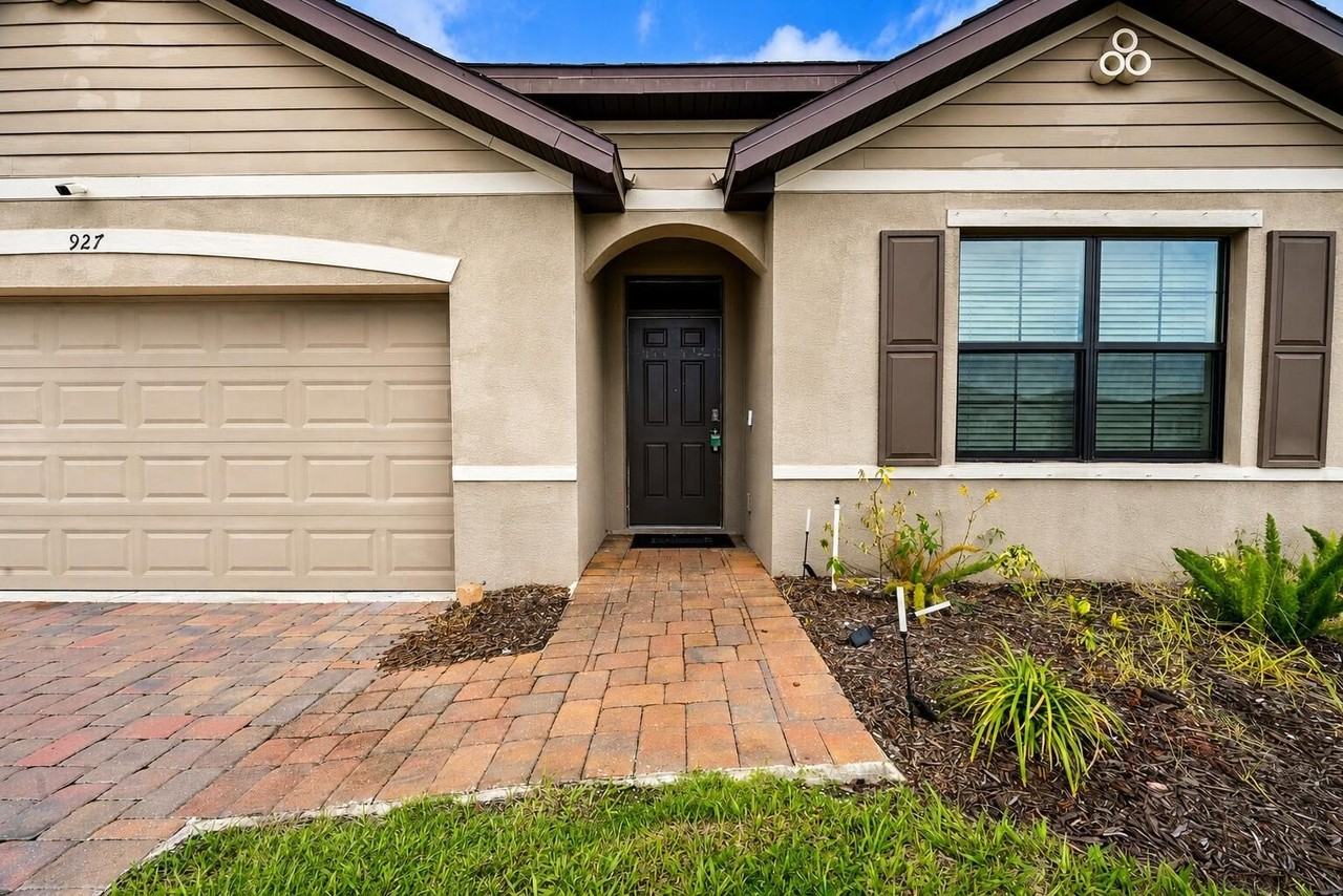 927 Remington Green Dr Se - Photo 6 of 50