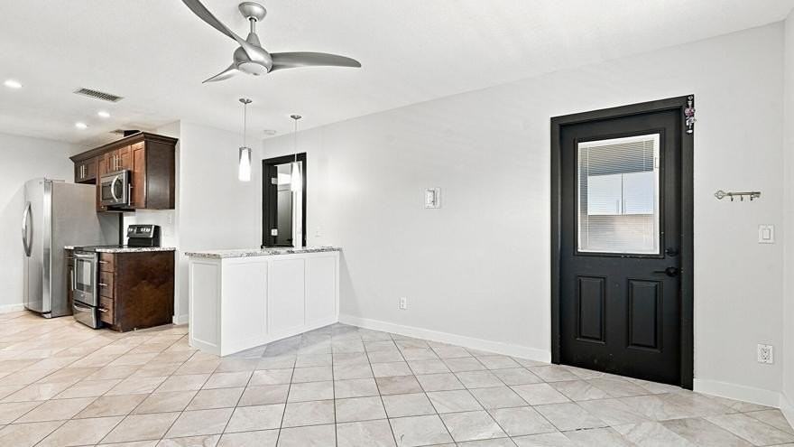 2480 Se Garden Ter #507 - Photo 5 of 25