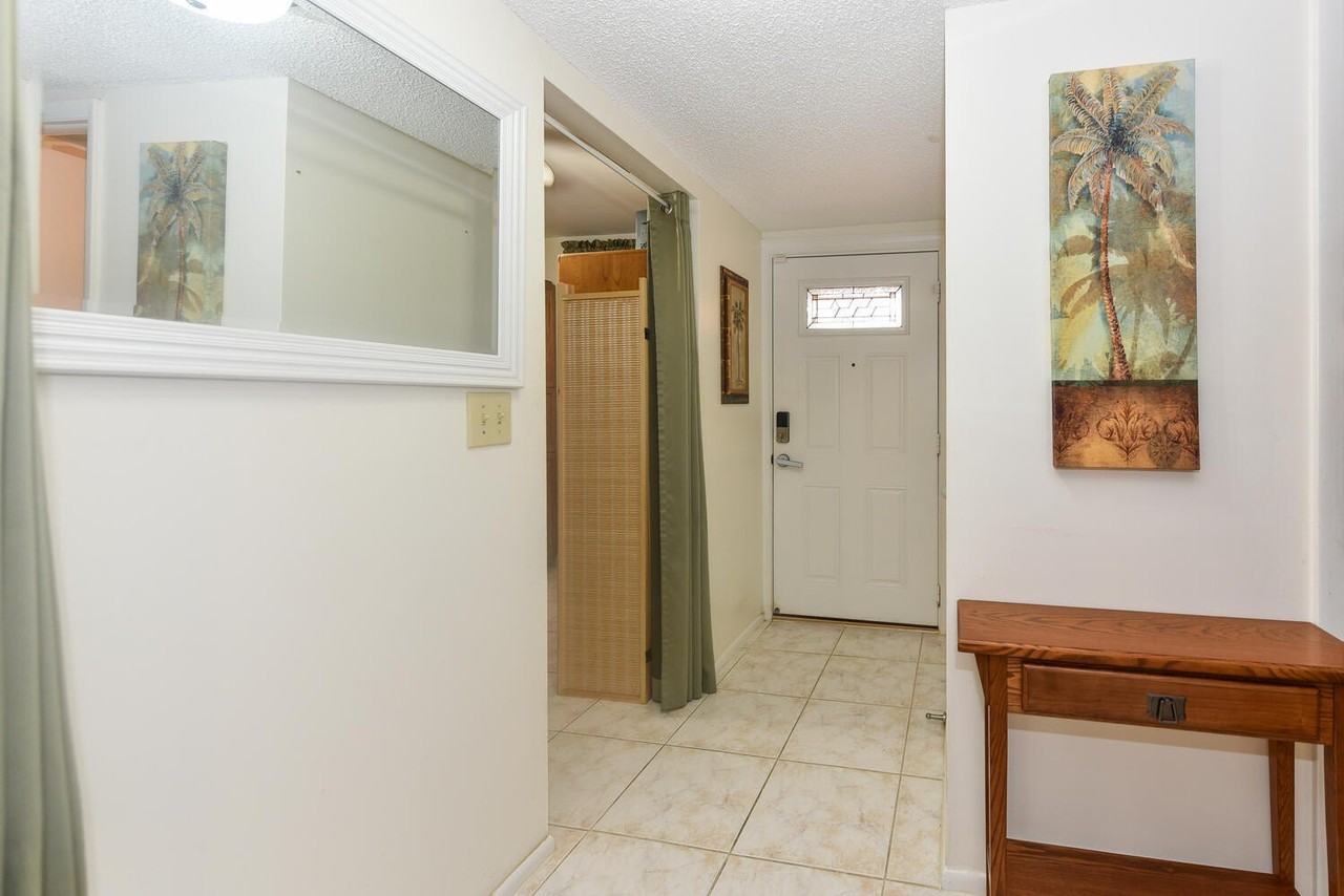166 Lake Carol Dr - Photo 3 of 25