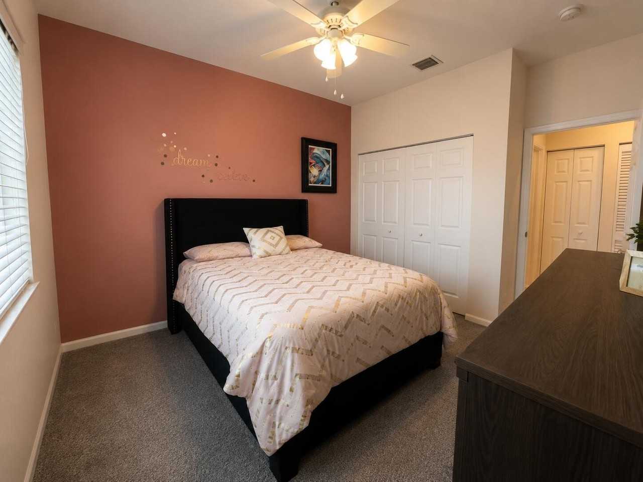 5201 Sancerre Cir - Photo 7 of 20