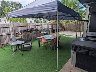 917 Orange Isle - Photo 3 of 4