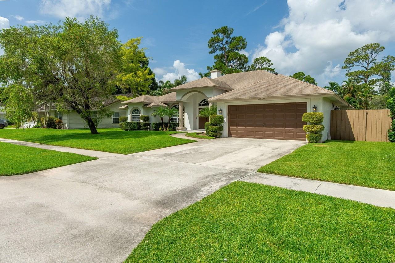 13590 Jonquil Pl - Photo 2 of 47