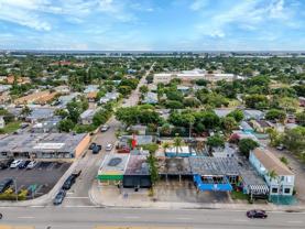 813 9th Ave N #B - Photo 1 of 1