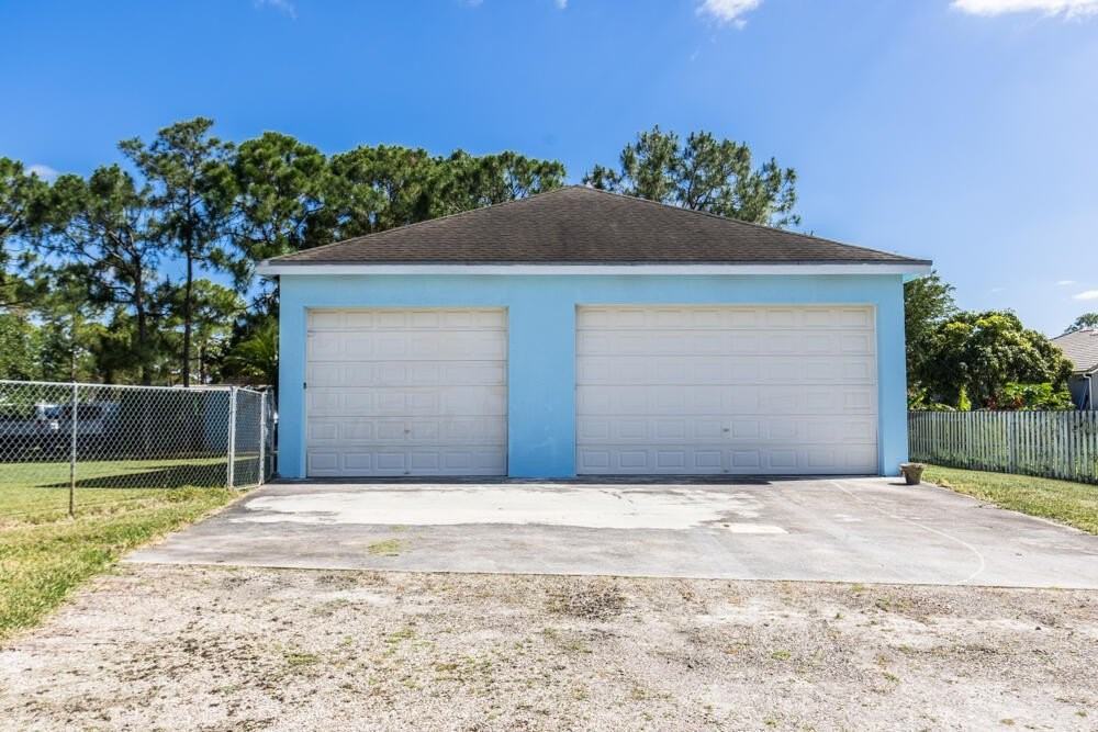 15288 76th Rd N - Photo 3 of 36