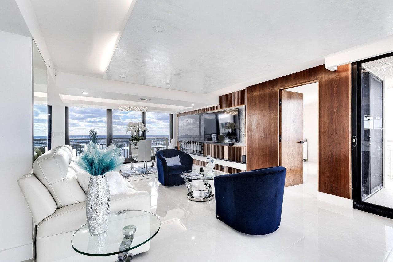 3000 N Ocean Dr #PHA - Photo 4 of 40