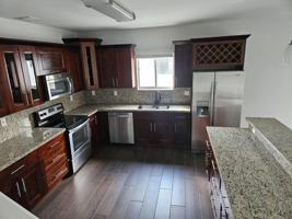 featured image of 323 Sw 11th St