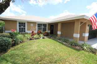 147 Nw 10th Ave - Photo 1 of 1