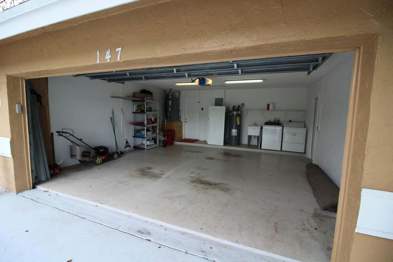 147 Nw 10th Ave - Photo 6 of 27