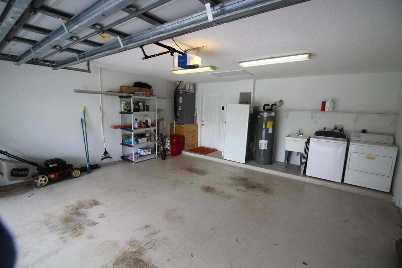 147 Nw 10th Ave - Photo 7 of 27