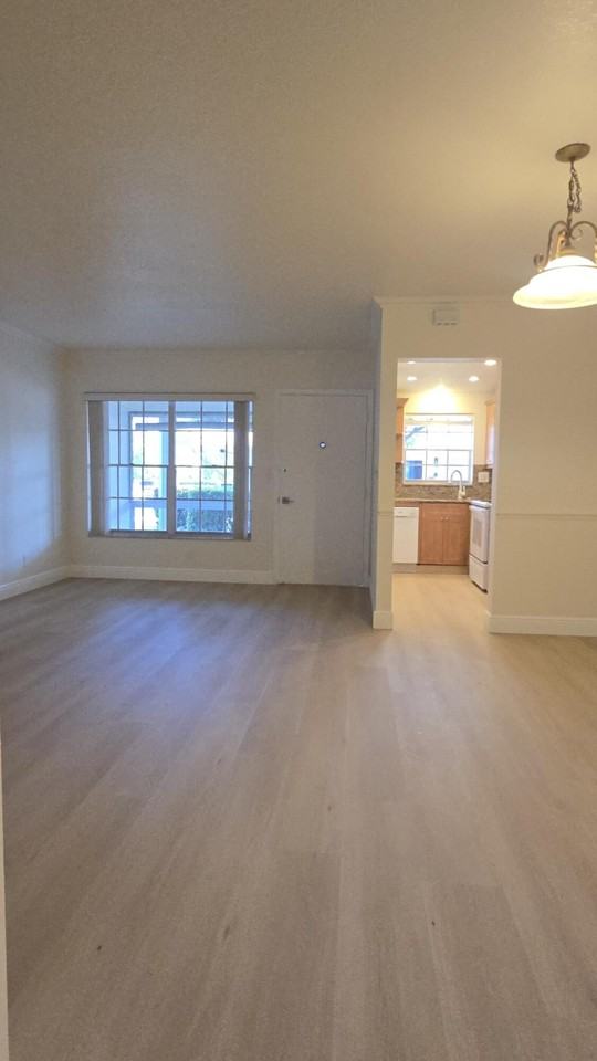 1965 Se 5th Ct #104 - Photo 5 of 18