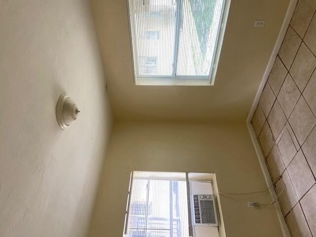 709 11th St #2 - Photo 2 of 6