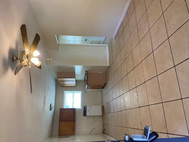 709 11th St #2 - Photo 5 of 6