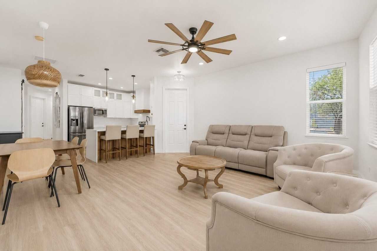 205 Shelley Ln - Photo 7 of 16