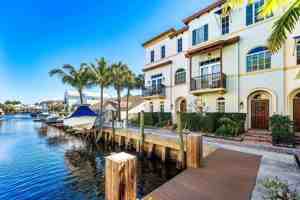 featured image of 813 Estancia Way