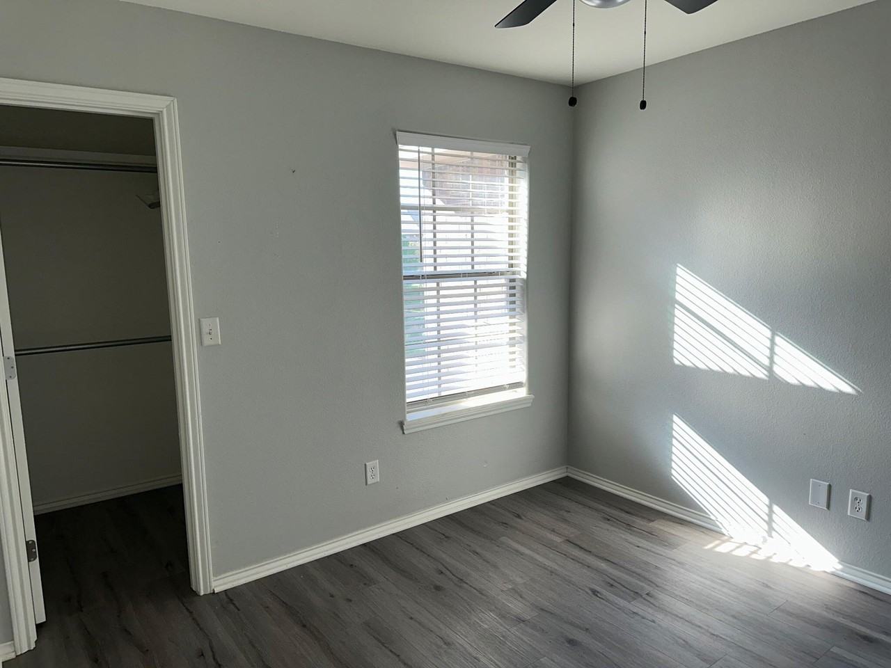 3961 Green Meadow Dr - Photo 5 of 14