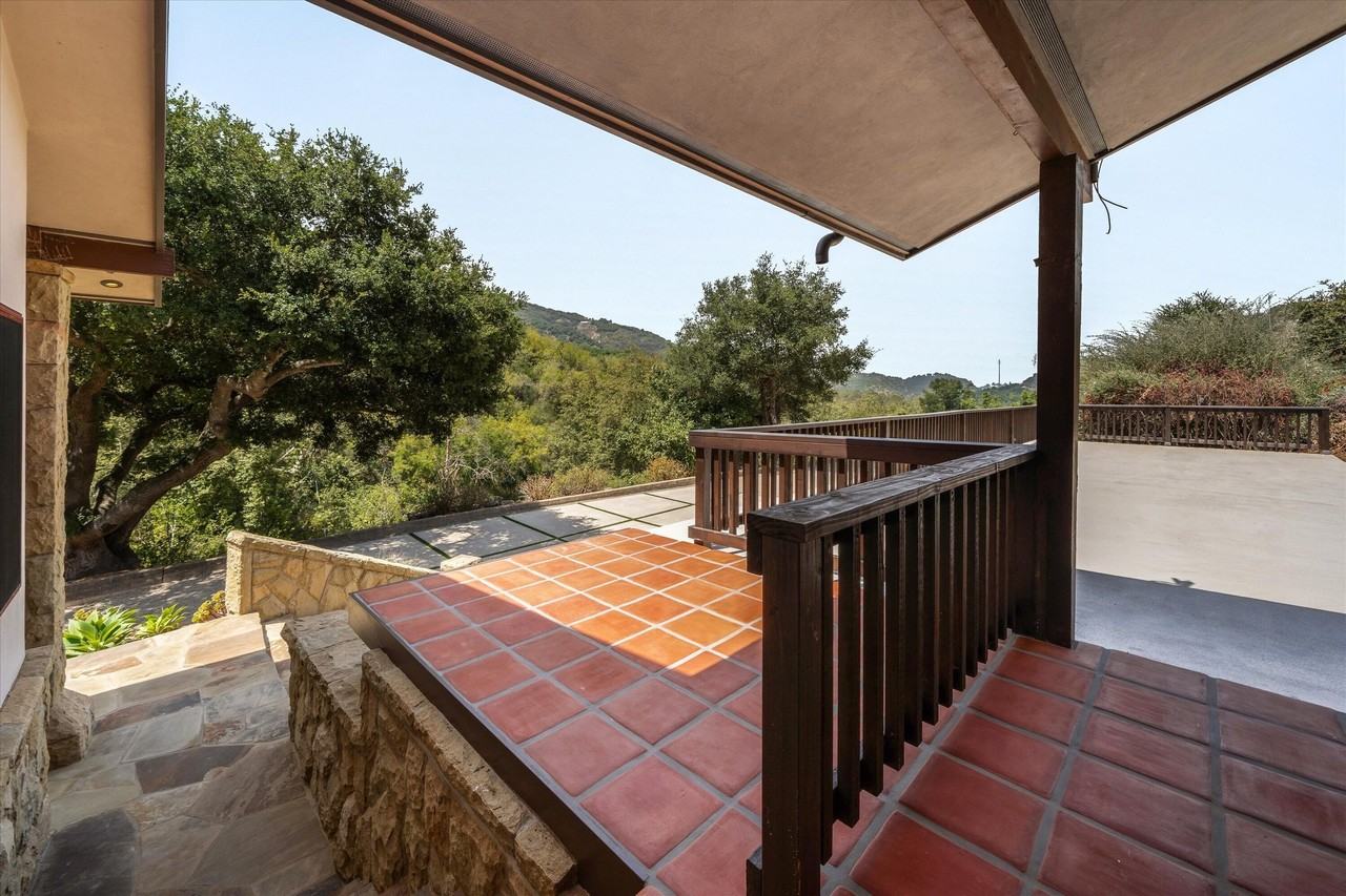 6214 Casitas Pass Rd - Photo 6 of 49