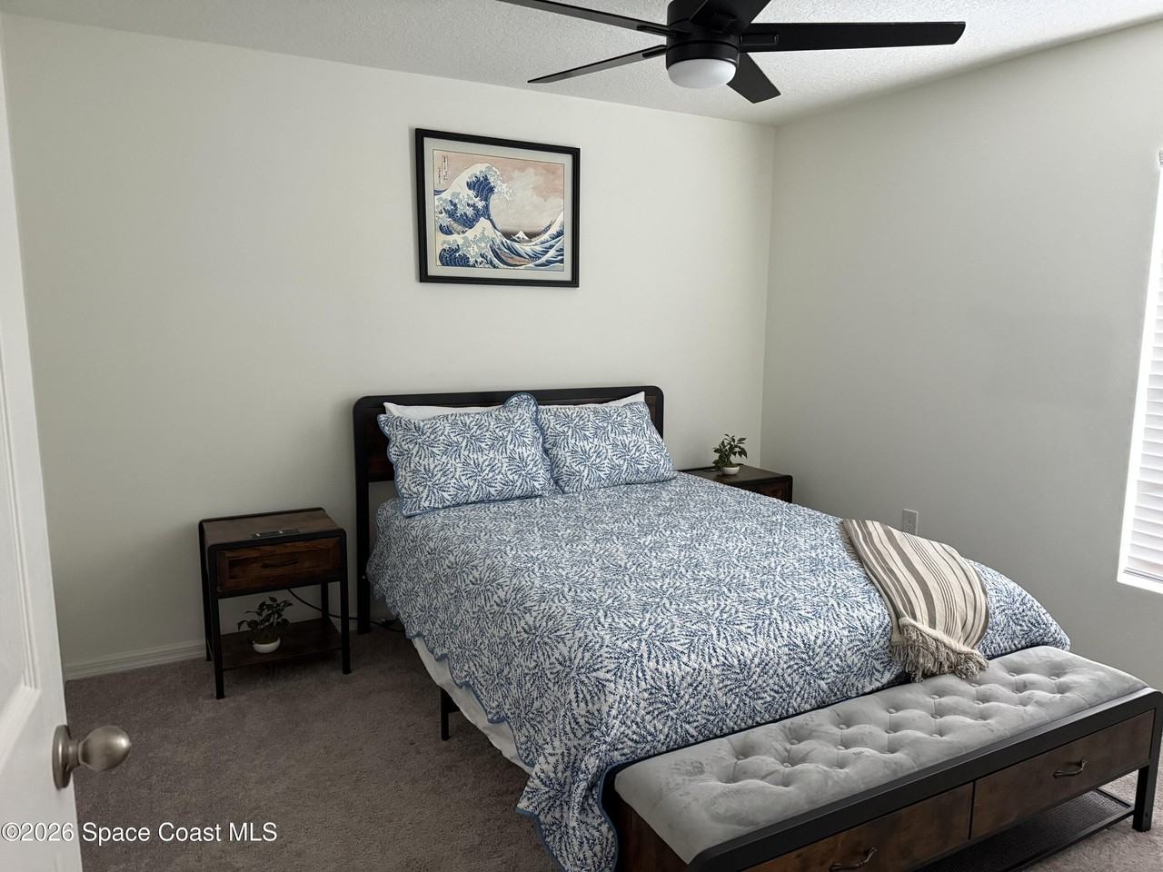593 Haleybury St Sw - Photo 7 of 13