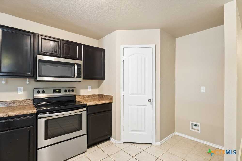 1533 Redbridge Dr - Photo 6 of 26
