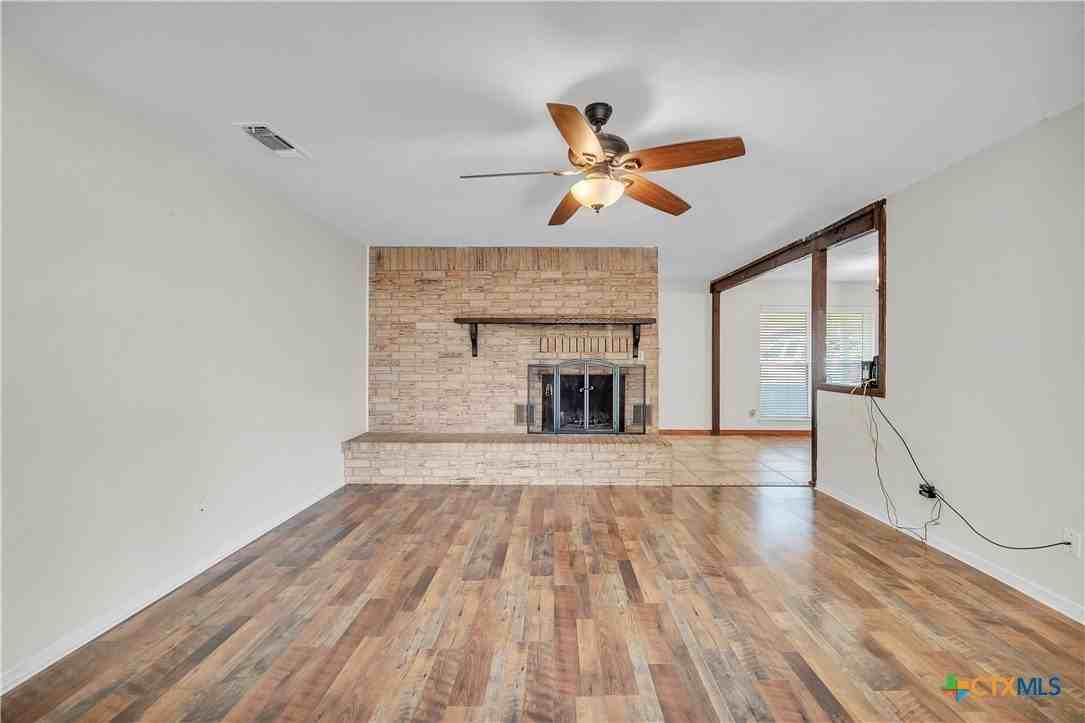 613 Manning Dr - Photo 7 of 21