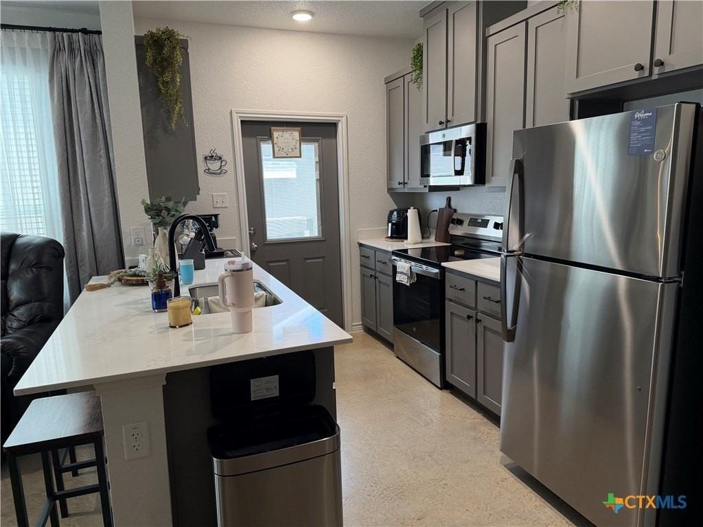 2322 Ocean Ave #A - Photo 5 of 19