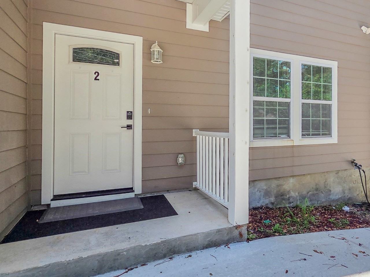 3397 Jim Lee Rd - Photo 3 of 35