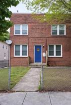 505 44th St Ne #B - Photo 1 of 1
