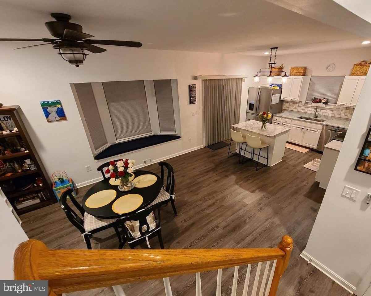133 Myrtle Ave - Photo 7 of 35